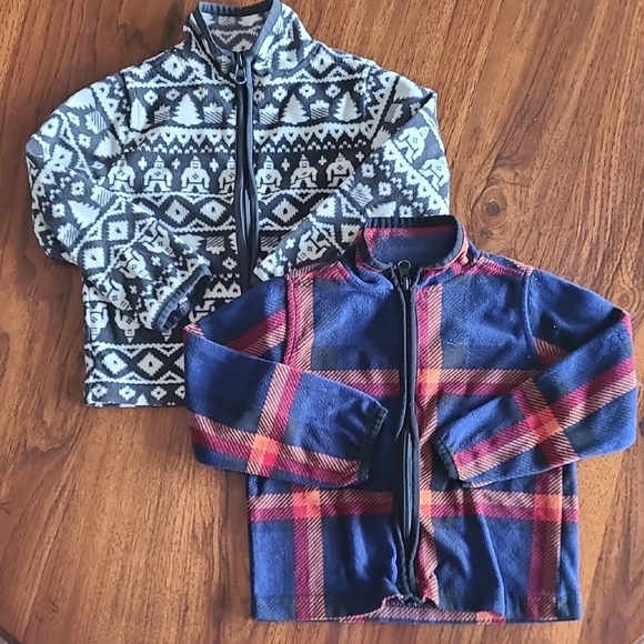 OshKosh B'gosh Blue and Gray Hoodies with Cozy Patterns (Bundle 5/$35) - Picture 1 of 4